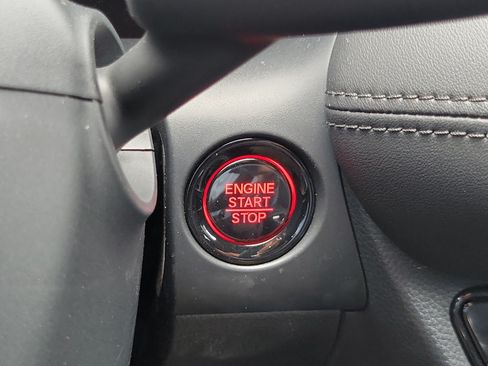 Certified 2024 Honda HR-V LX image 30