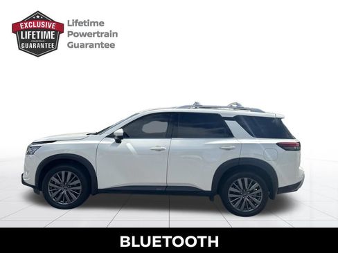 Certified 2024 Nissan Pathfinder SL AWD/4WD image 2