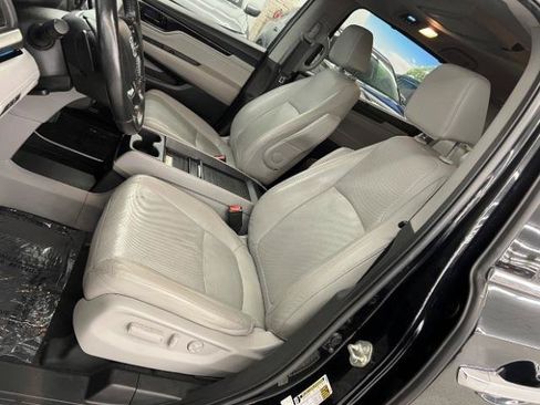 Used 2019 Honda Odyssey Elite image 32