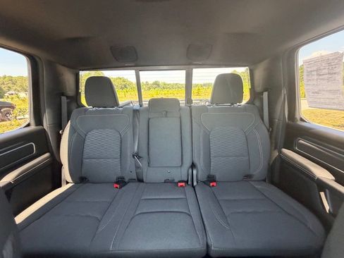 Used 2025 RAM 1500 Big Horn AWD/4WD image 43