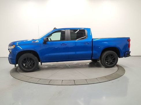 Used 2024 Chevrolet Silverado 1500 RST w/ Z71 Off-Road Package AWD/4WD image 4
