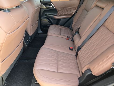 New 2025 Mitsubishi Outlander SEL image 21