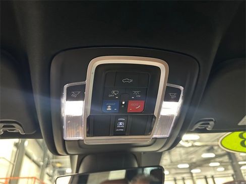 Used 2023 RAM 1500 Limited image 36