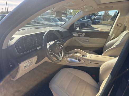 Certified 2020 Mercedes-Benz GLS 450 4MATIC image 9