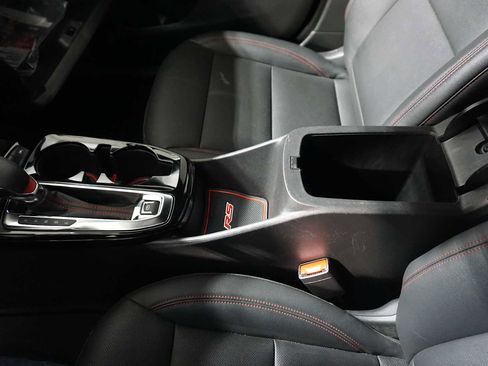 Certified 2024 Chevrolet Trax RS w/ Sunroof Package image 22