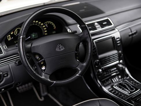 Used 2008 Maybach 57 S image 24