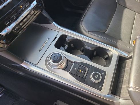 Used 2023 Ford Explorer Limited w/ Equipment Group 301A image 30