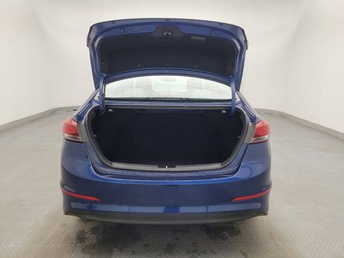Used 2017 Hyundai Elantra SE image 29