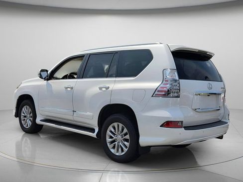 Used 2018 Lexus GX 460 Premium w/ Premium Package AWD/4WD image 9