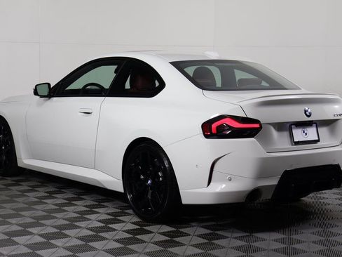 Used 2026 BMW 230i Coupe w/ M Sport Package image 6