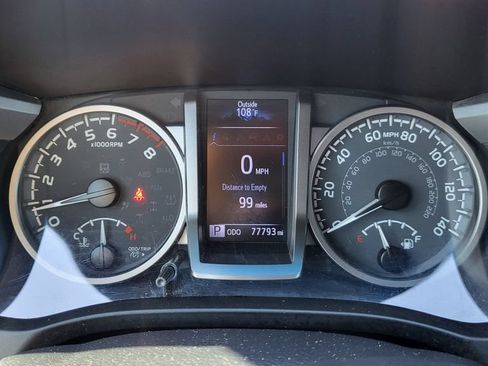 Used 2020 Toyota Tacoma Limited RWD image 30