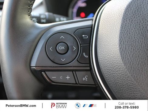 Used 2023 Toyota RAV4 XLE Premium image 20