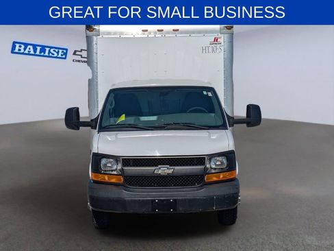 Used 2014 Chevrolet Express 3500 RWD image 8