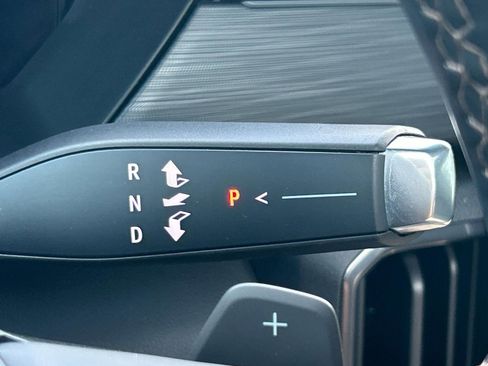 Certified 2024 GMC Acadia AT4 w/ Luxury Package image 22