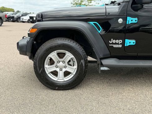 Used 2019 Jeep Wrangler Unlimited Sport S AWD/4WD image 10