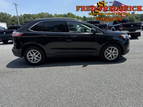 Used 2022 Ford Edge SEL w/ Convenience Package AWD/4WD image 9
