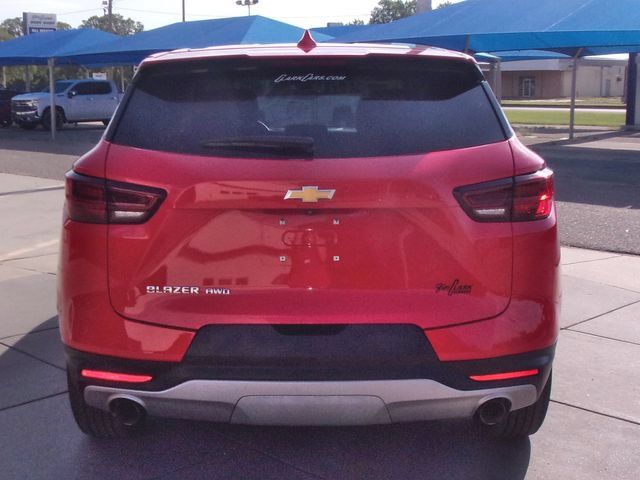 Used 2024 Chevrolet Blazer LT AWD/4WD image 12