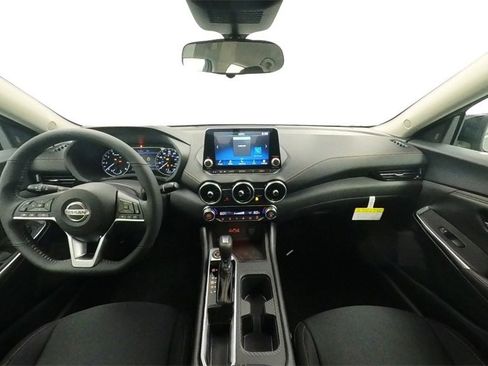 Certified 2023 Nissan Sentra SR image 24