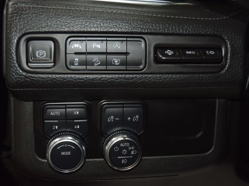 Used 2023 GMC Yukon XL Denali w/ LPO, Floor Liner Package AWD/4WD image 37