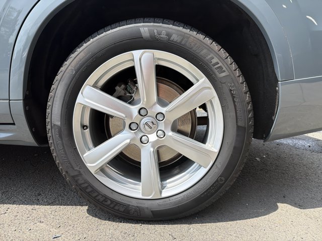 Used 2020 Volvo XC90 T6 Momentum AWD/4WD image 9