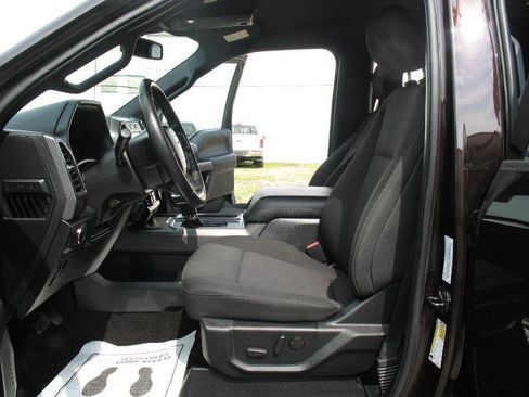 Used 2020 Ford F150 XLT w/ Equipment Group 302A Luxury AWD/4WD image 18