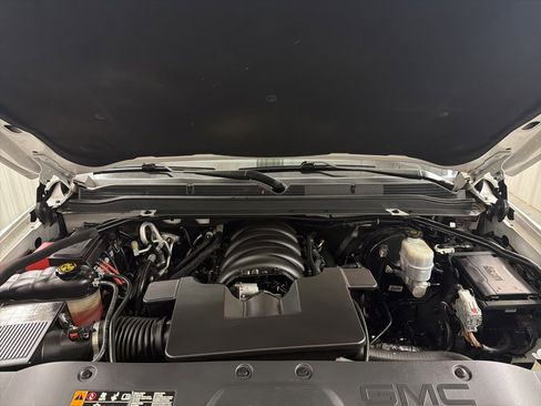 Used 2018 GMC Yukon Denali w/ Denali Ultimate Package image 39