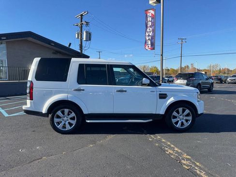 Used 2016 Land Rover LR4 HSE Silver Edition image 36