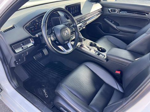 Certified 2024 Honda Civic Sport Touring image 5