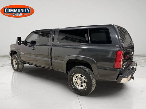 Used 2003 Chevrolet Silverado 2500 LS image 3
