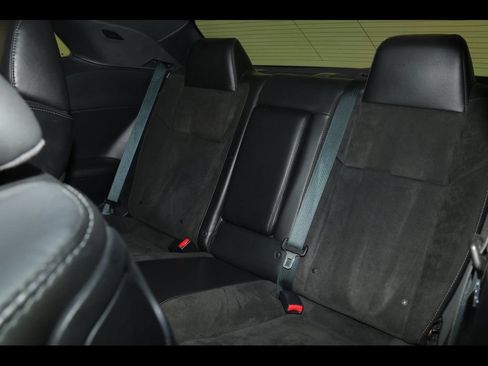 Used 2016 Dodge Challenger R/T Scat Pack w/ Leather Interior Group RWD image 20