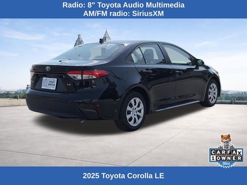 Used 2025 Toyota Corolla LE image 5