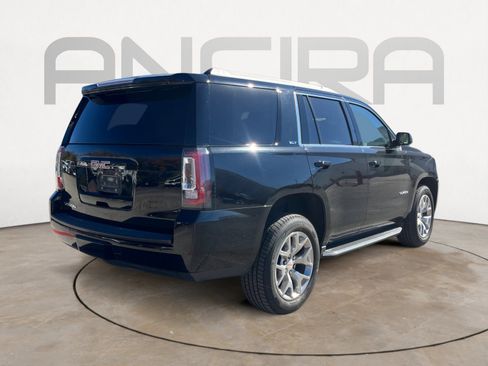 Used 2018 GMC Yukon SLT w/ HD Trailering Package image 10