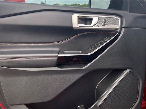 Used 2023 Ford Explorer ST-Line w/ Class IV Trailer Tow Package image 20