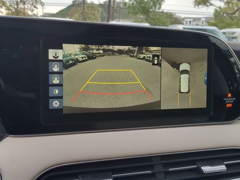 Used 2020 Hyundai Palisade Limited image 16