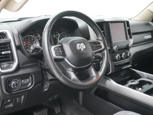 Used 2019 RAM 1500 Big Horn RWD image 10