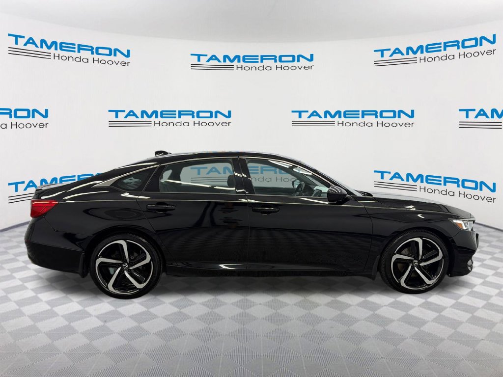 Used 2018 Honda Accord Sport image 6