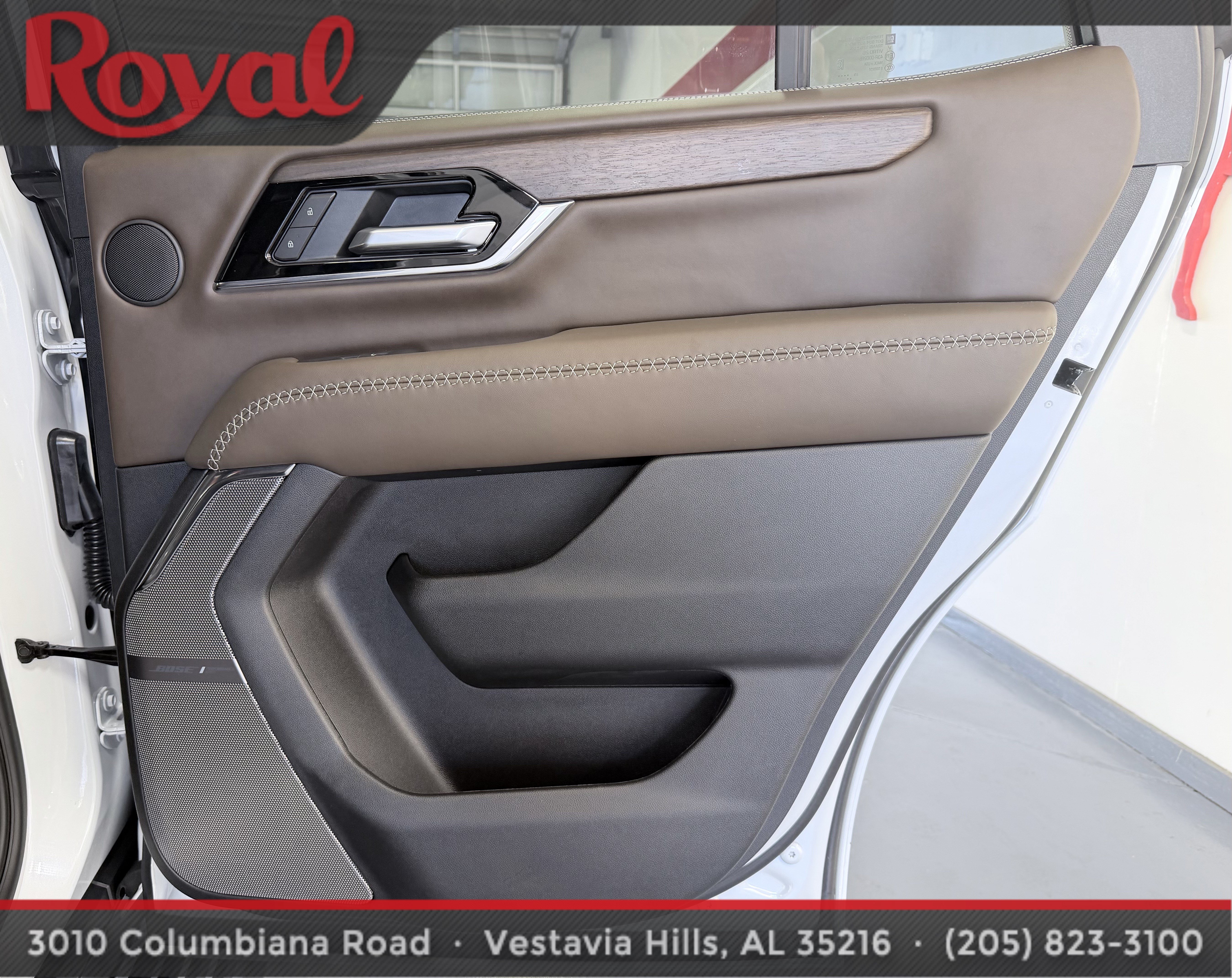 Used 2026 GMC Yukon Denali Ultimate AWD/4WD image 8
