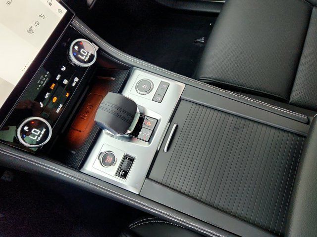 Certified 2026 Jaguar F-PACE R-Dynamic S AWD/4WD image 22