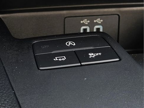 Used 2022 Ford Ranger XL w/ Equipment Group 101A High image 15