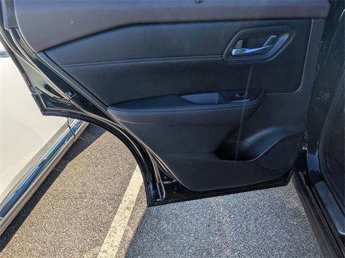 Certified 2023 Nissan Rogue SV w/ SV Premium B Package image 23