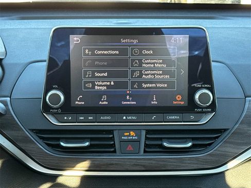 Used 2023 Nissan Altima 2.5 SV image 22