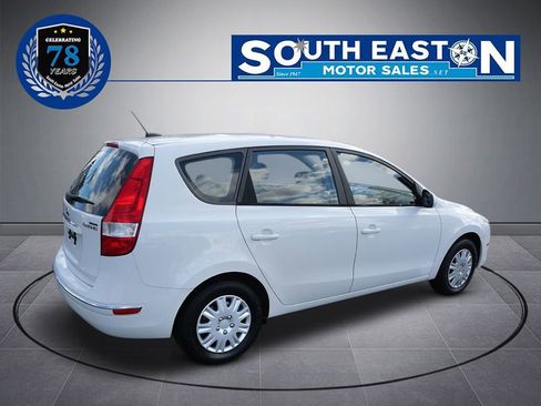 Used 2012 Hyundai Elantra GLS image 7