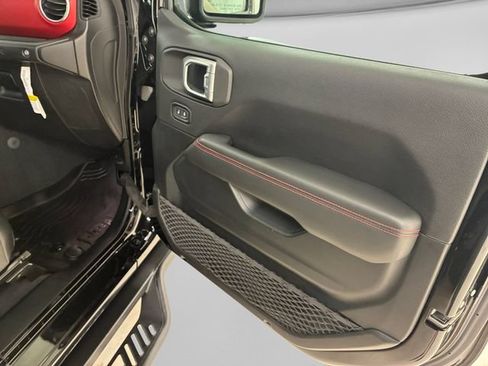 Used 2020 Jeep Wrangler Unlimited Rubicon AWD/4WD image 15