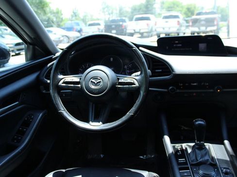 Used 2023 MAZDA MAZDA3 s FWD image 15
