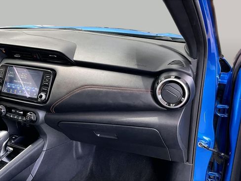 Certified 2023 Nissan Kicks SR FWD image 18