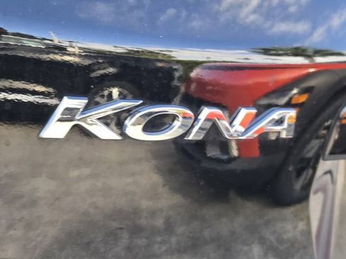 Used 2023 Hyundai Kona SEL w/ Convenience Package image 10