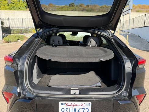 Used 2025 Buick Envista Sport Touring image 29