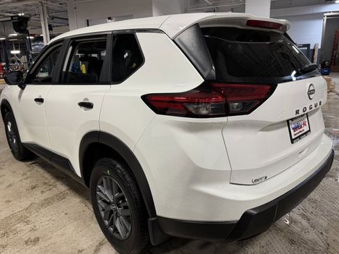 New 2026 Nissan Rogue S image 8