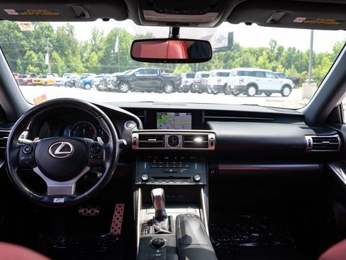 Used 2016 Lexus IS 200t RWD image 19
