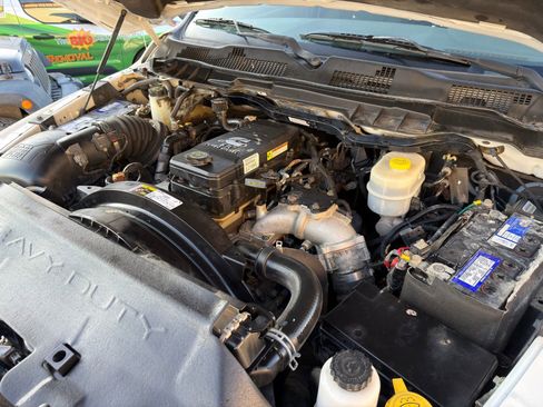Used 2013 RAM 2500 SLT w/ Protection Group image 38
